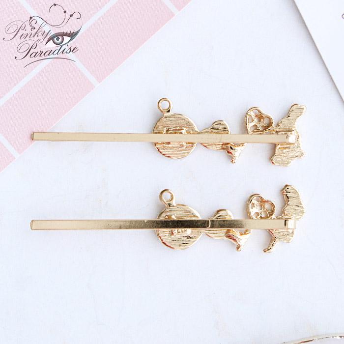 Alice in The Wonderland Bobby Pin Set - Image 3