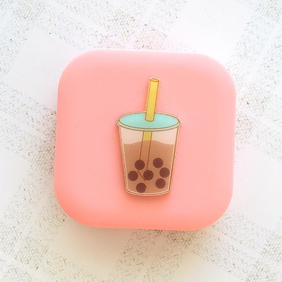 Little Beverage Travel Lens Case - Image 4