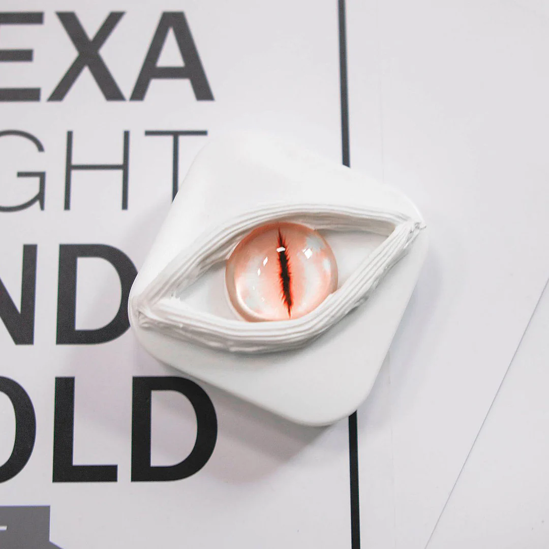 Monstrous Eye Lens Case - Image 5
