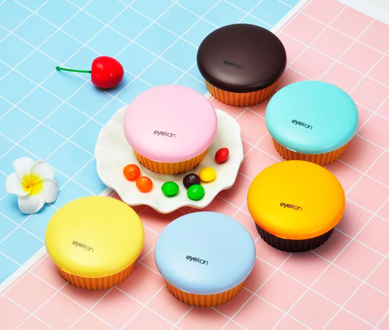 Yummy Cake Travel Lens Case - Image 2